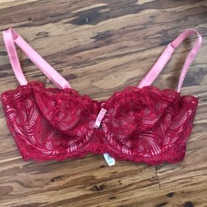 Lace bralette with underwire